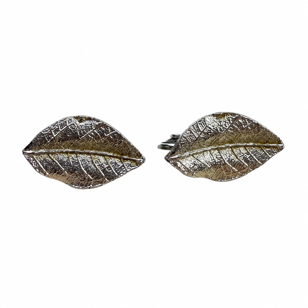 Vtg 60s Trifari Silver-Tone Textured Leaf Clip On Earrings Botanical Jewelry